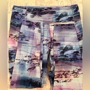 LULULEMON Fast and Free tights size 12 like NEW